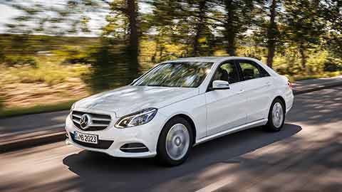 Op Zoek Naar Informatie Over De Mercedes Benz C 250 Hier Vindt U Technische Gegevens Prijzen Statistieken Rijtesten En De Belangrijkste Vragen In Een Oogopslag Op Zoek Naar Informatie Over De Mercedes Benz C 250 Hier Vindt U Technische Gegevens Prijzen Statistieken Rijtesten En De Belangrijkste Vragen In Een Oogopslag
