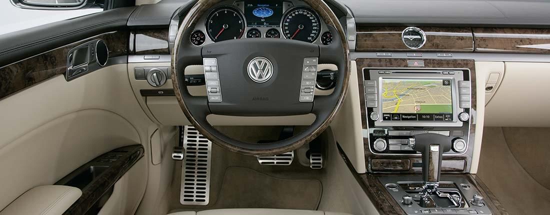 Volkswagen Phaeton - 2