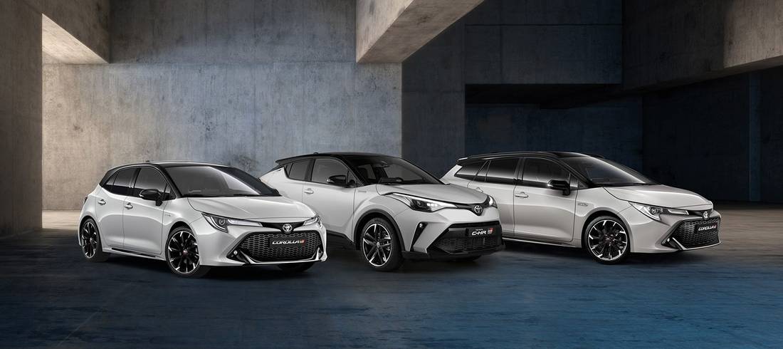 toyota-hybrid-models-banner`