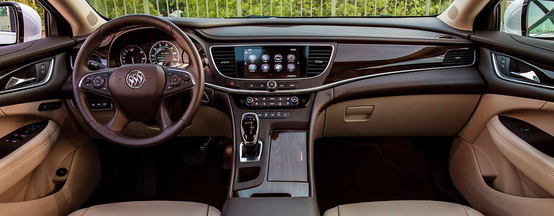 buick-lacrosse-interieur