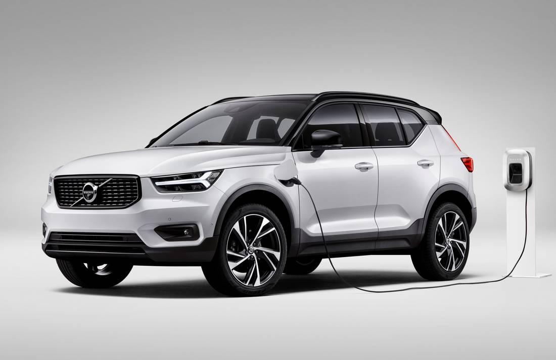 volvo-xc40-t5-twin-engine-front