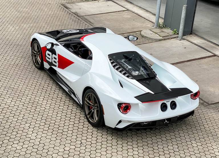 AS24 Ford GT Dekker top view