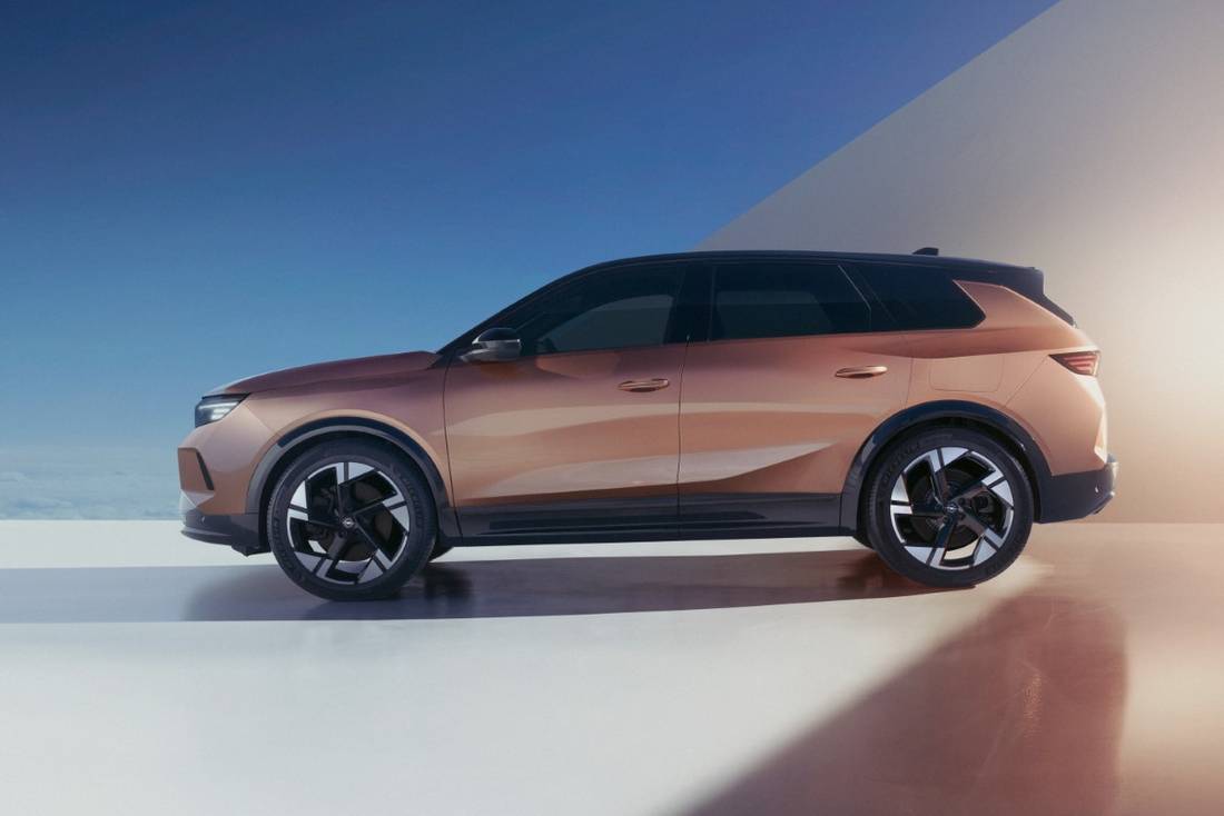 OpelGrandland (1)