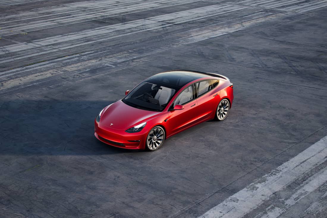 AS24 Tesla Model 3 Performance 2021 statisch voor