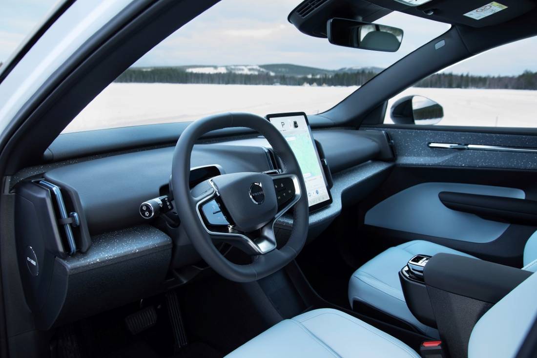 326712_Volvo_EX30_Cloud_Blue_Interior