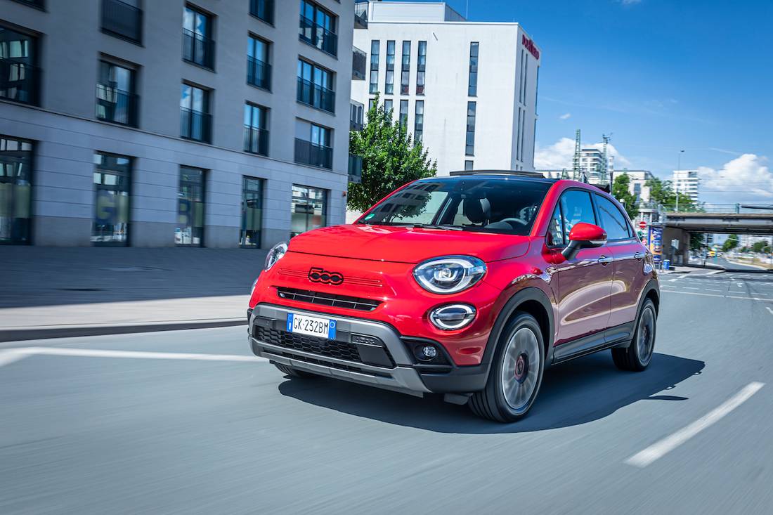 Fiat 500X Hybrid (2023) banner