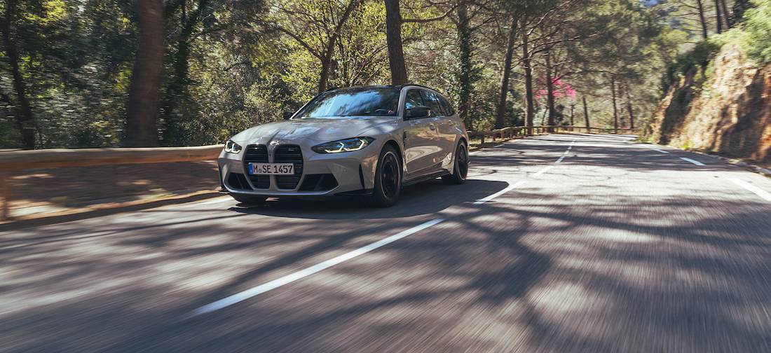 BMW M3 Touring (2023) banner