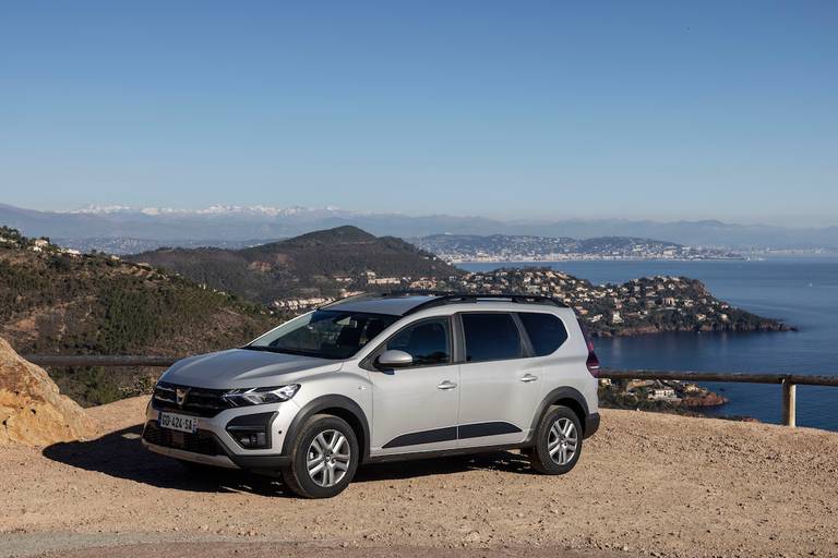 Dacia Jogger (2022) statisch, vooraanzicht