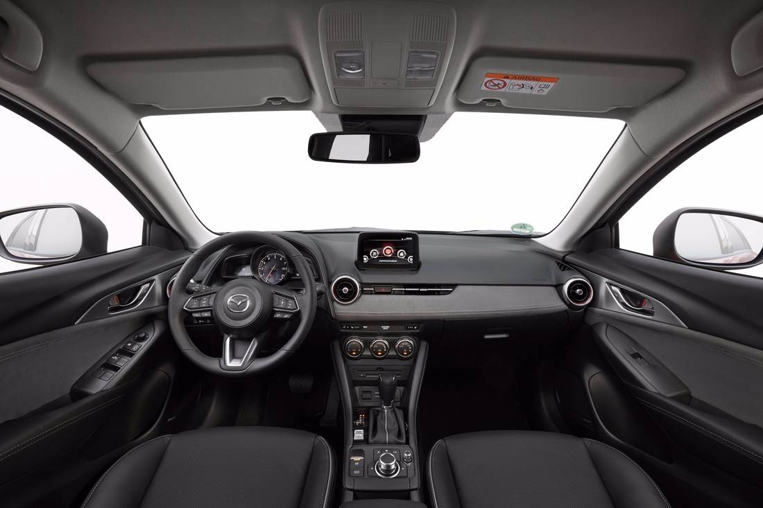 2021-Mazda-CX-3-Interior-1.jpg
