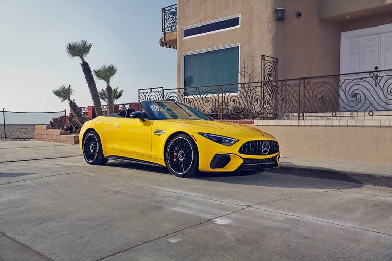 Mercedes-AMG SL 63 (2023) static, front view