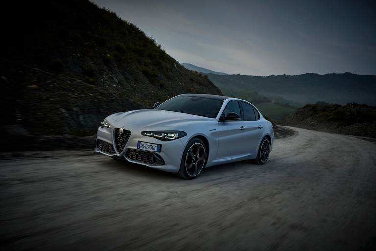 Alfa Giulia/Stelvio (2022) Giulia