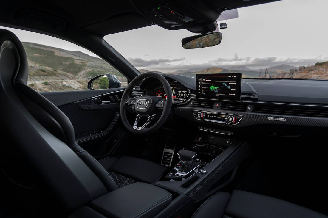AS24-modelpagina-audi-rs-4_05