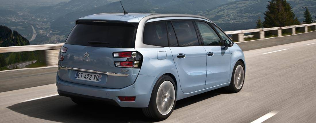 citroen-grand-c4-picasso-l-02.jpg