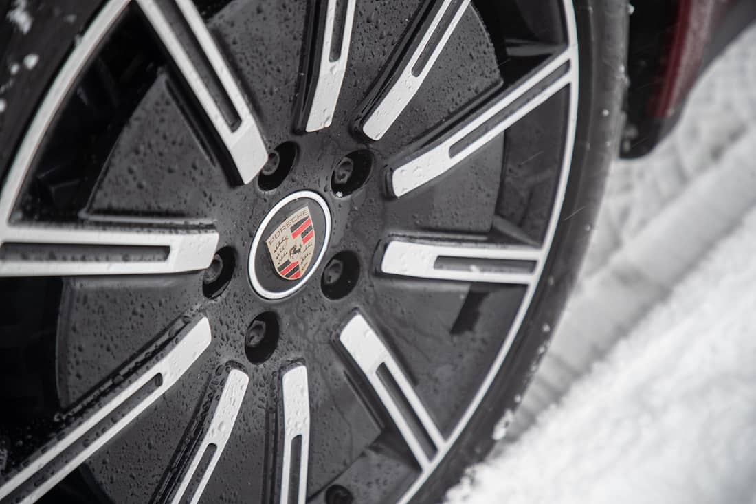 AS24 Porsche Taycan RWD 2021 detail velg