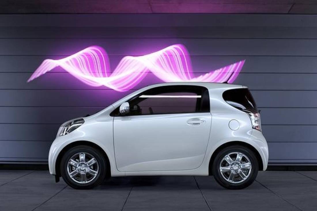 Toyota iQ