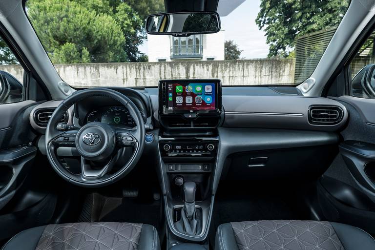 AS24 Toyota Yaris Cross 2021 interieur