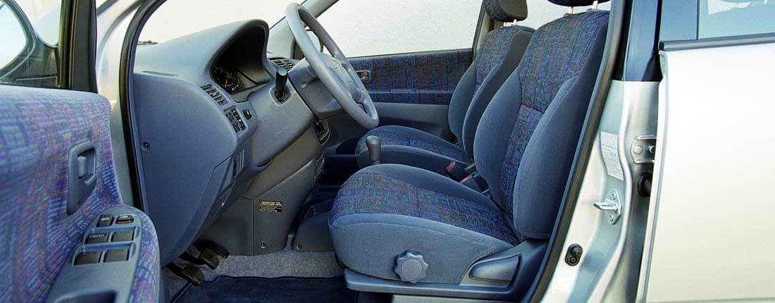 toyota-picnic-l-04