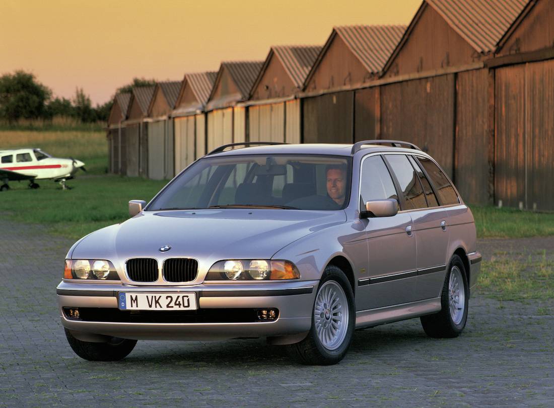 AS24-modelpagina-bmw-530_04.jpeg