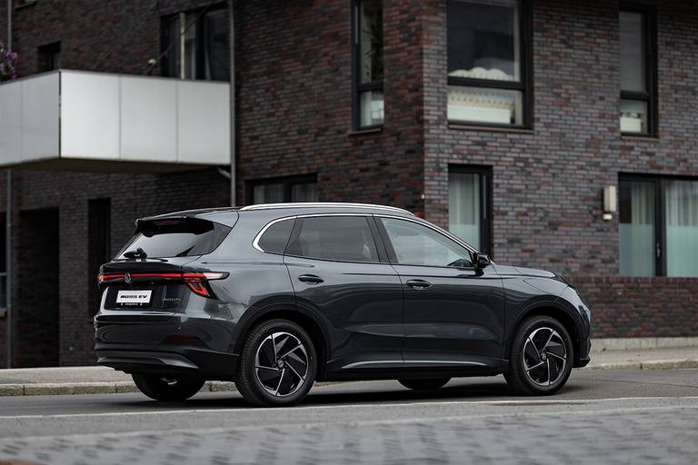  BEBE20250515 MGS5 EV 01