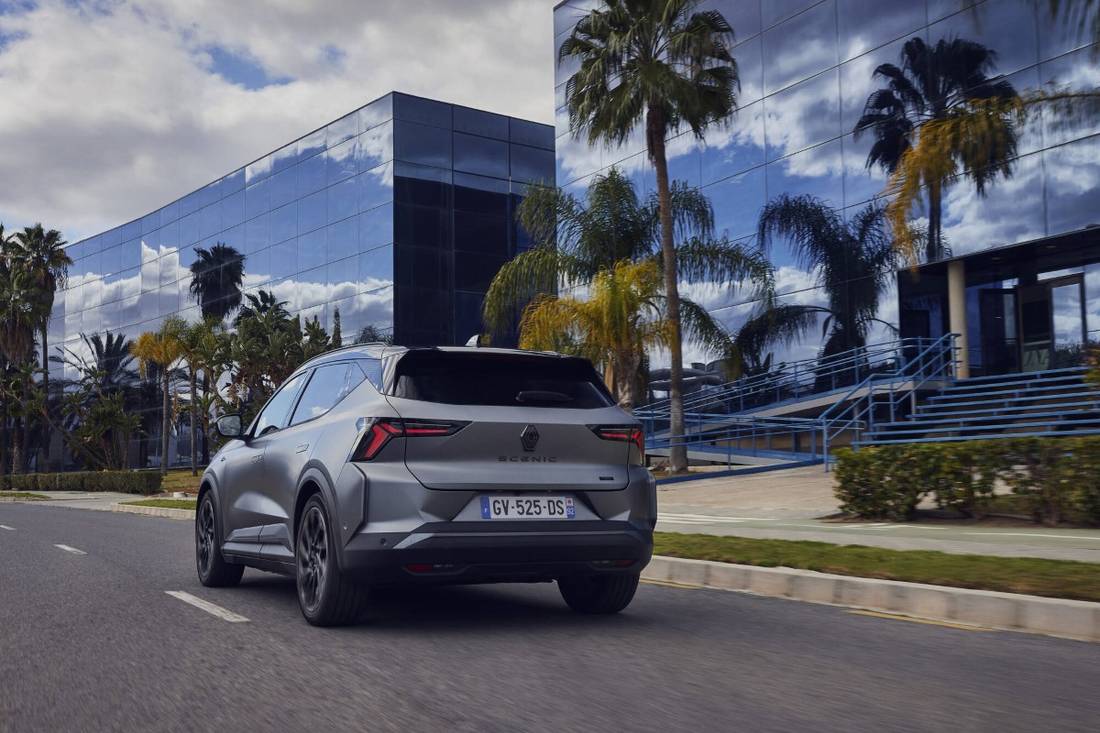 Renault Scenic E-Tech electric - Esprit Alpine Shale Grey (4)