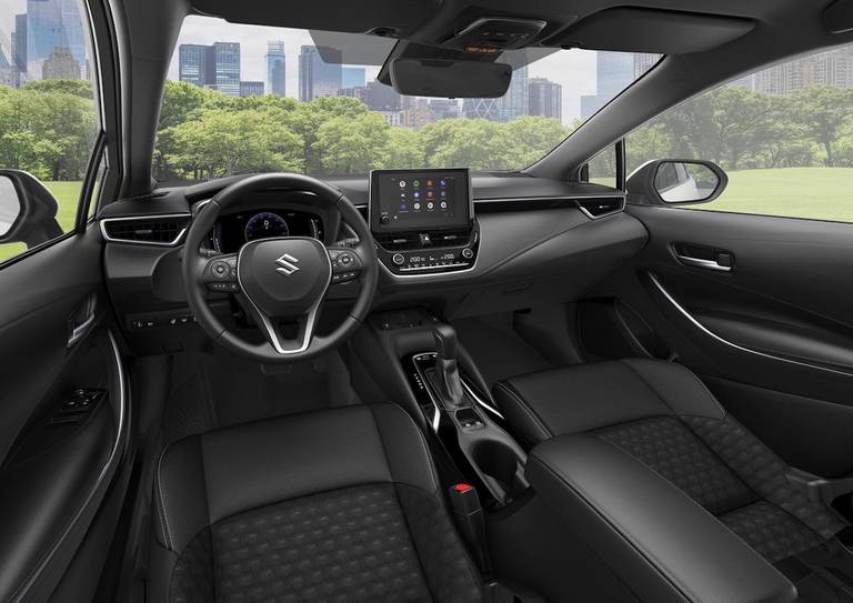 Suzuki Swace (2023) interieur