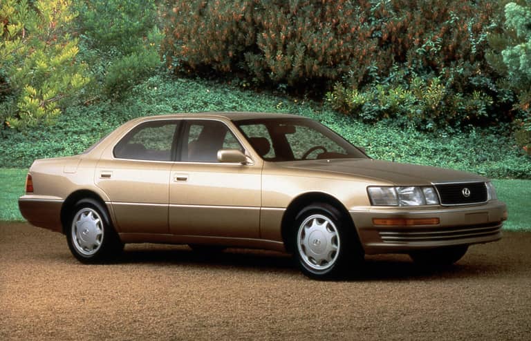 Lexus LS400