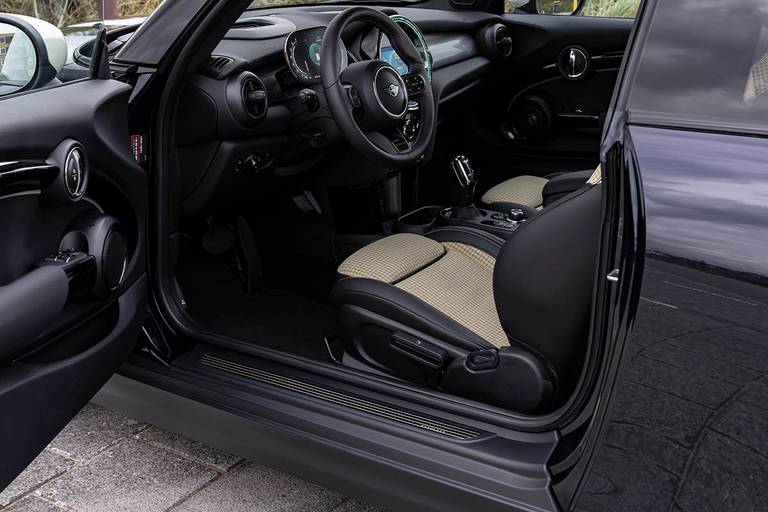 Mini Resolute Edition (2023) interieur