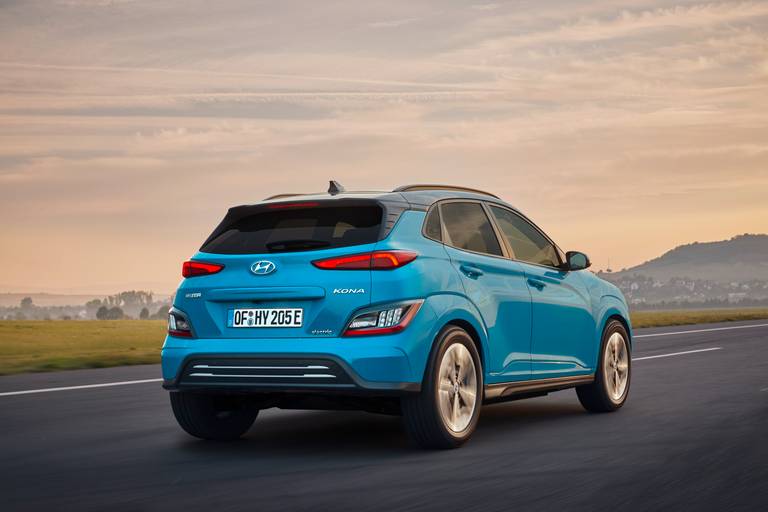 hyundai-new-kona-electric-1120-07