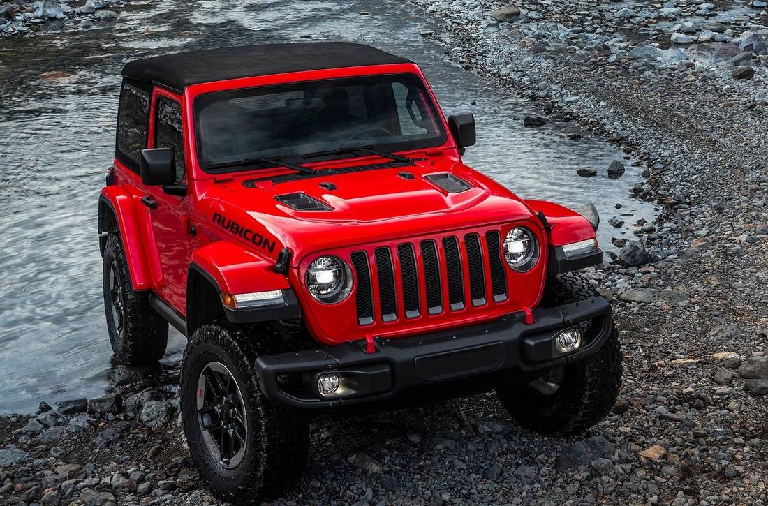 jeep-wrangler-front