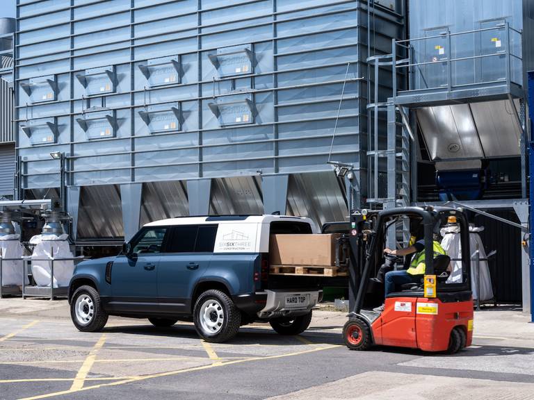 Land Rover Defender Hard Top