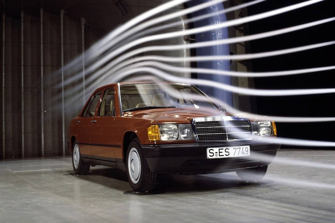 Mercedes 190 AS24 1