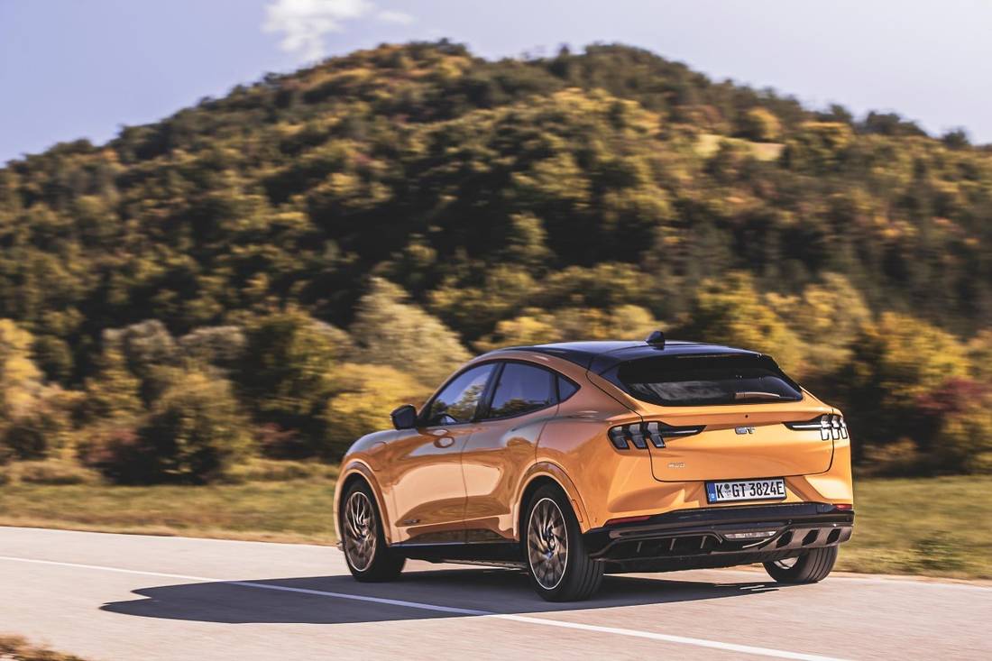 2021FordMustangMach-E_GT_Cyber_Orange_049-LOW