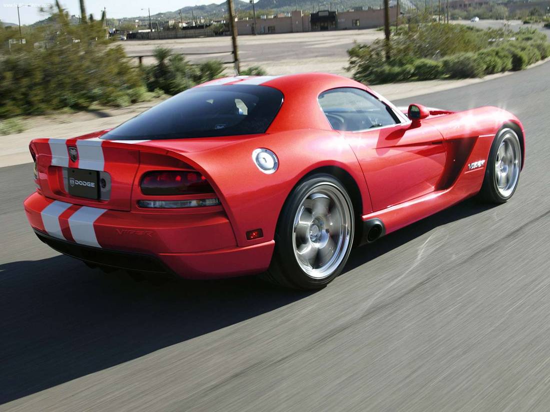 Dodge-Viper SRT10 Coupe-2005-1600-06