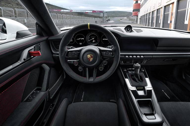 Porsche 911 GT3 RS (2022) dashboard