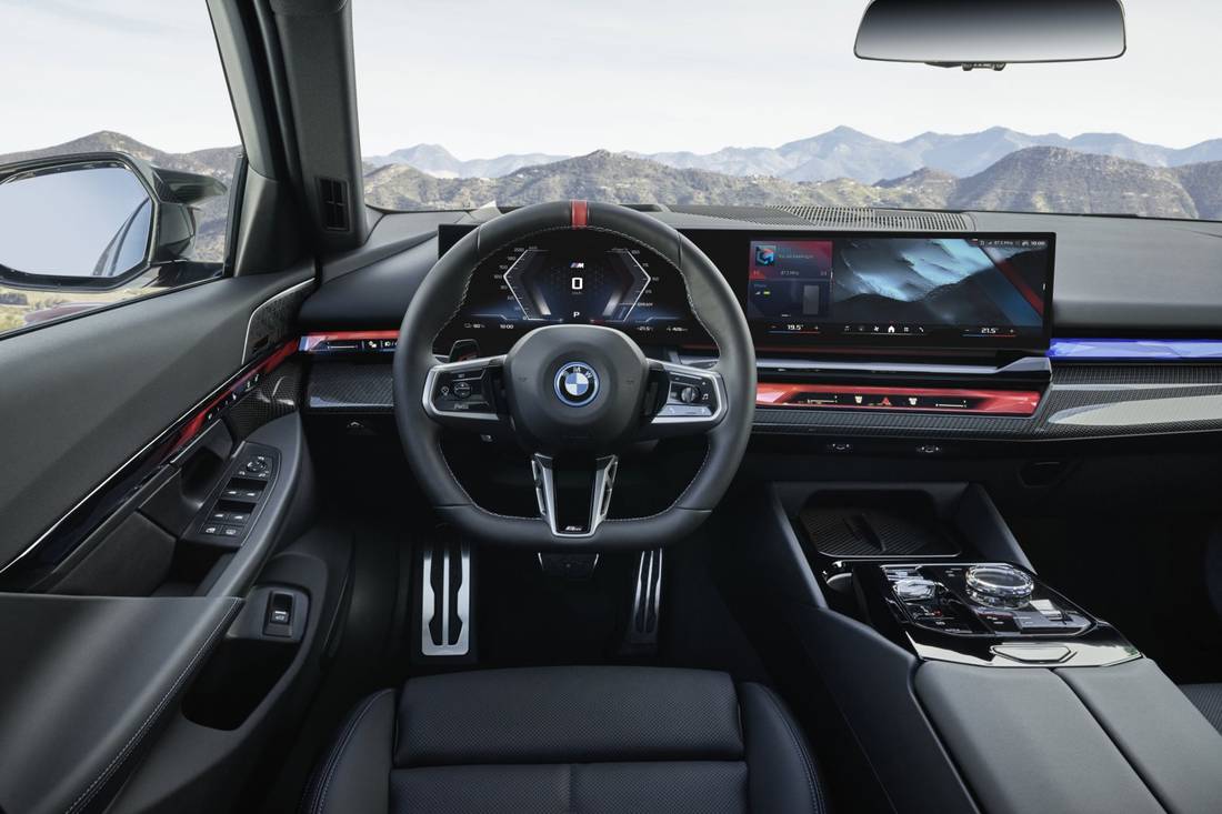 bmw-5-series-2023-4