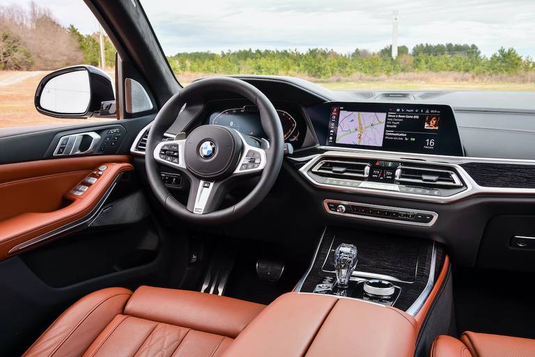 Review BMW X7 M50i