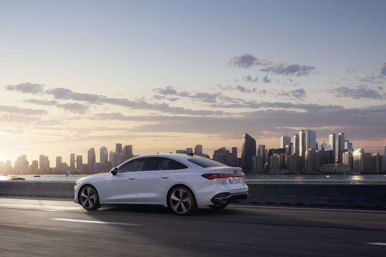 AudiA5PHEV 
