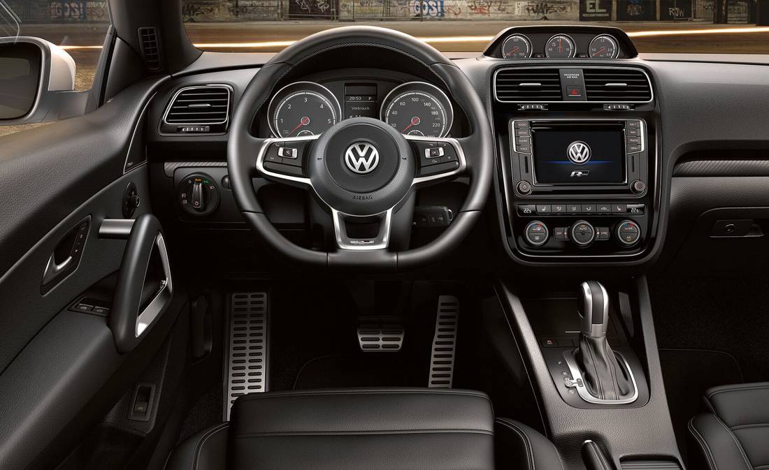 vw-scirocco-interior