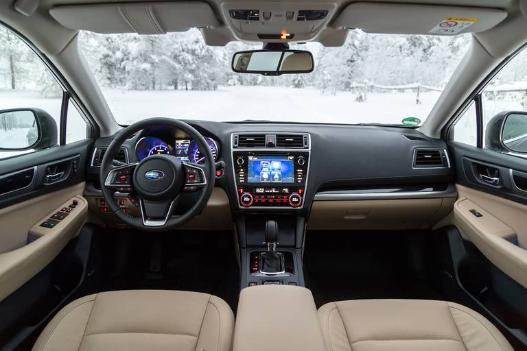 AS24 Subaru interieur