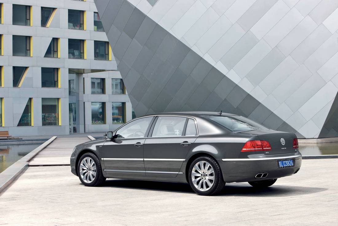 volkswagen_phaeton_w12_6.jpeg