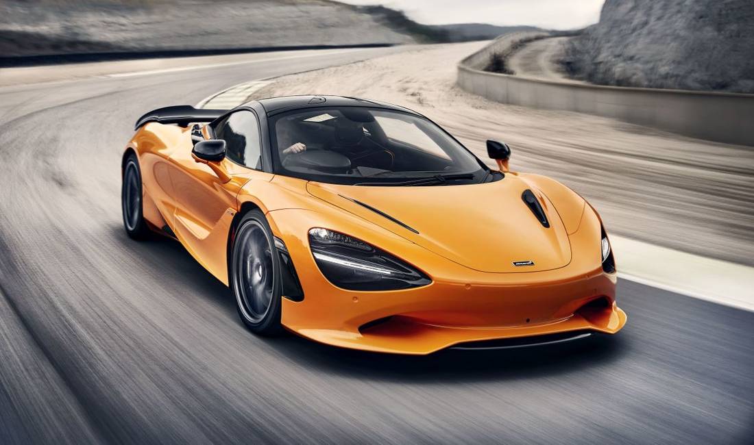 mclaren_750s_coupe_3