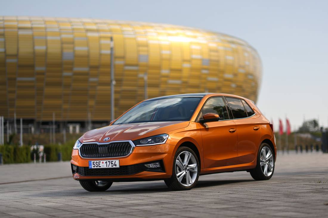 89_skoda_fabia_ml_phoenix_orange