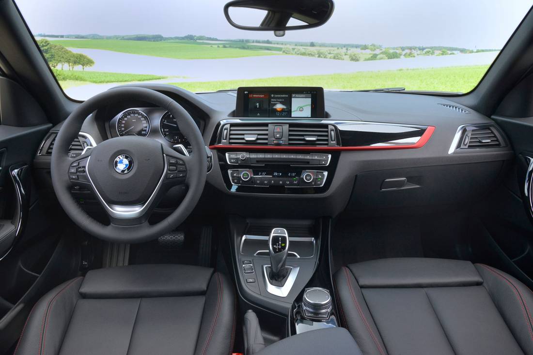 P90269869_highRes_the-new-bmw-1-series
