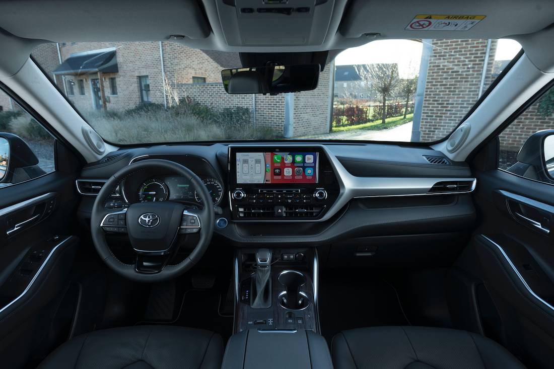 Toyota Highlander AS24 2