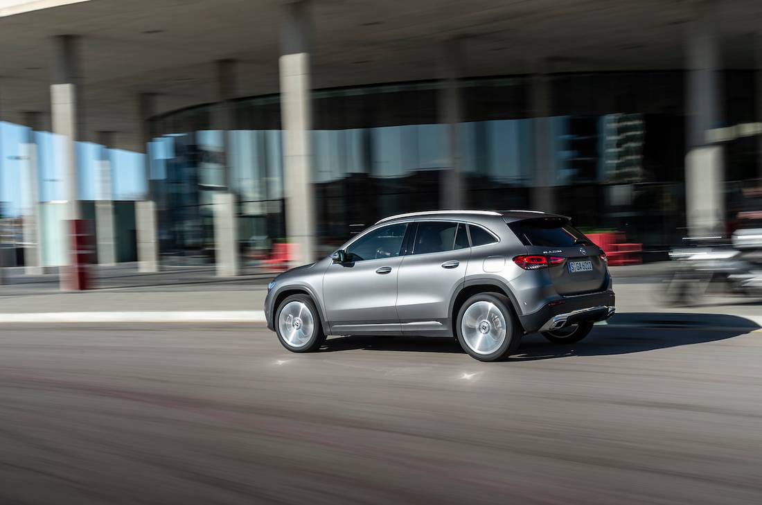 AS24-modelpagina-mercedes-benz-gla-180_02