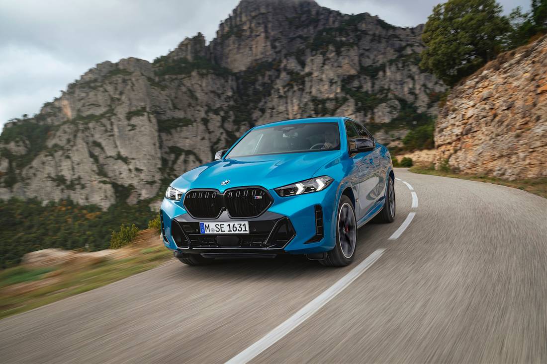 bmw x6 m60i xdrive 11