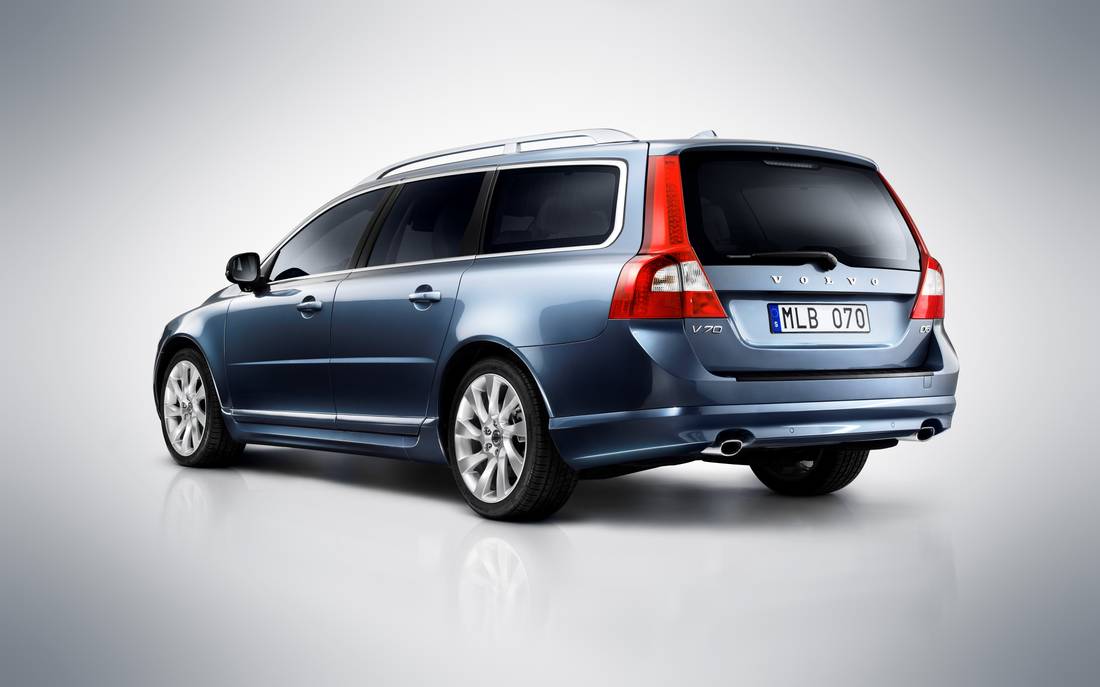 37392_Volvo_V70