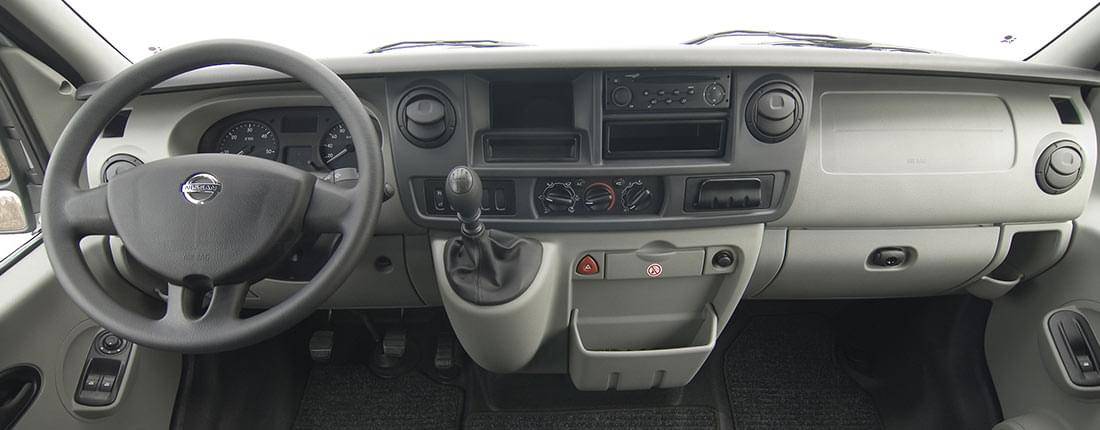 nissan-interstar-l-04.jpg