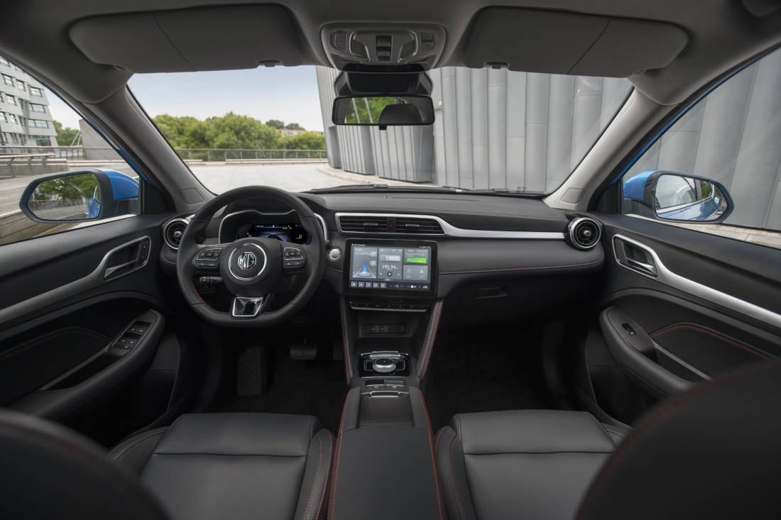 MG-ZS-EV-dashboard-overview-02_presskit
