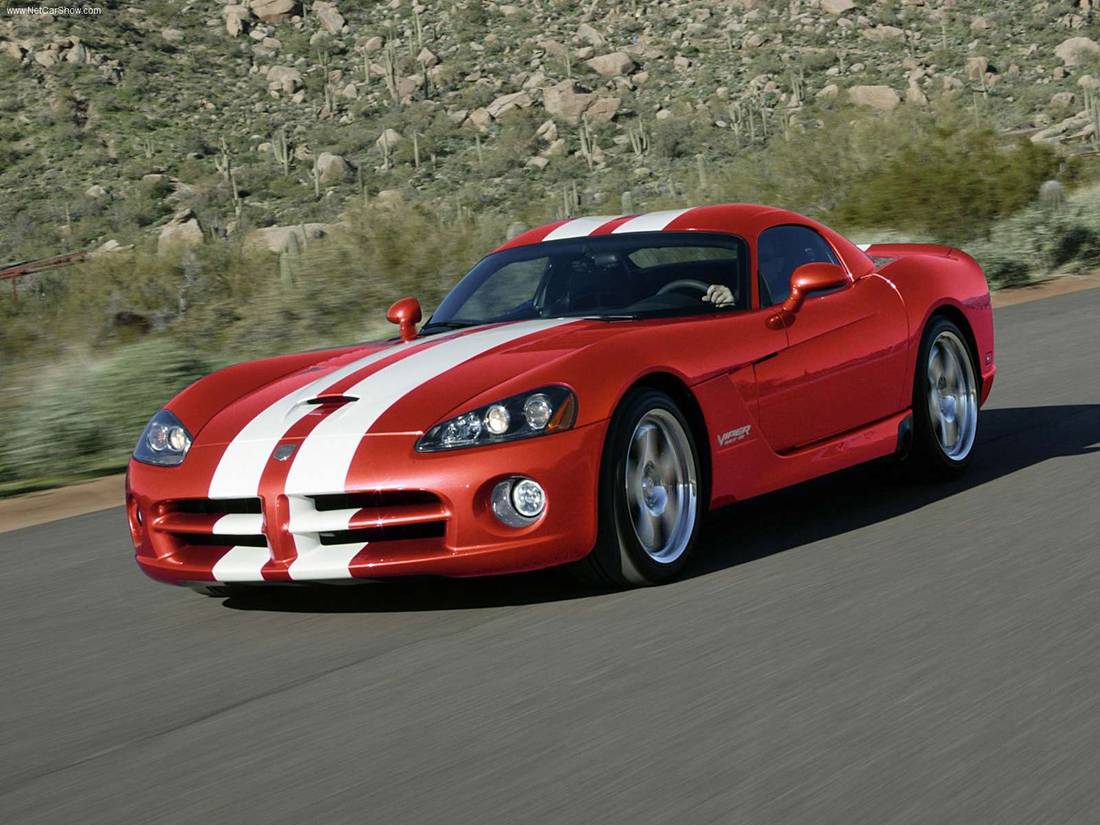 Dodge-Viper SRT10 Coupe-2005-1600-04